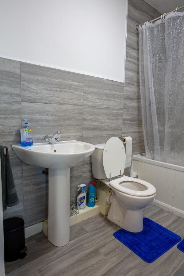 Cherry Tree, Centrally Located Warrington Town Centre المظهر الخارجي الصورة